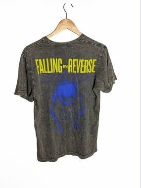 Falling In Reverse gray acid wash graphic band T shirt size medium